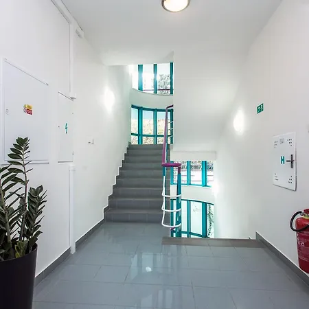 Terrace Otel