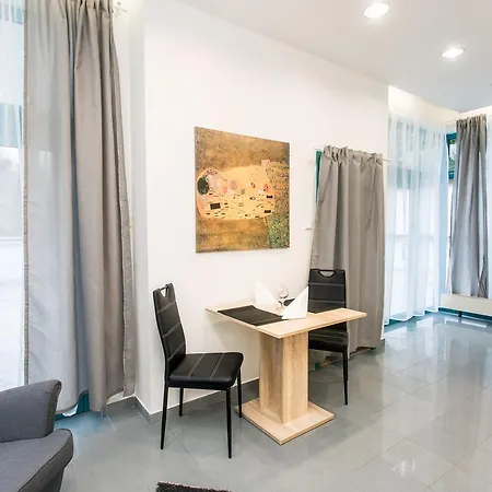 Terrace فندق براغ