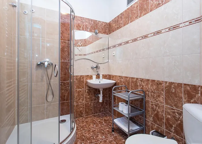 Terrace Hotel 3*